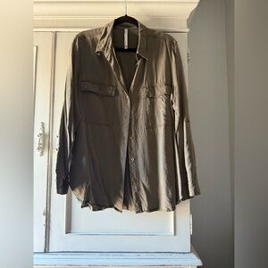 Babaton Green Relaxed Fit Utility Button Down Shirt